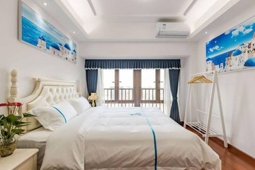 Western Theme Holiday Apartment