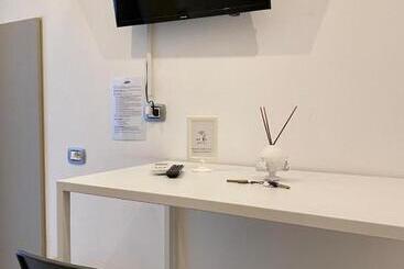 تختخواب و صبحانه Altrelli Rooms