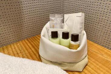 تختخواب و صبحانه Altrelli Rooms
