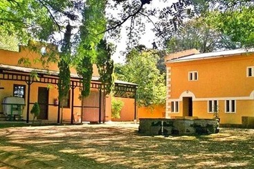 هتل Blue Mountain Luxury Lodge