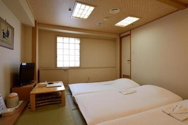هتل Johzenji