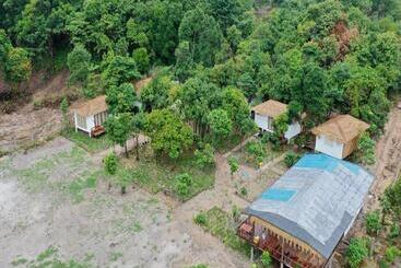 هتل Long Beach Resort Koh Rong