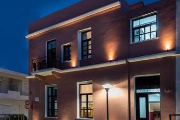 Intra Muros Hostel