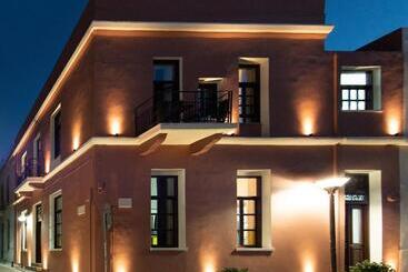 Intra Muros Hostel