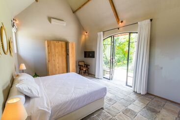 Villa Nehal   Luxury 5br Villa With 20m Pool