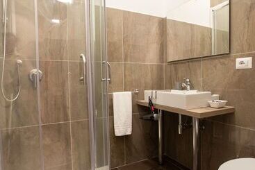تختخواب و صبحانه Maribea Rome Center