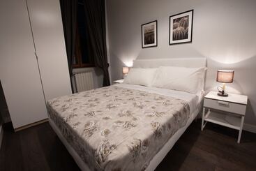 تختخواب و صبحانه Maribea Rome Center