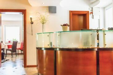 تختخواب و صبحانه Villa Nena