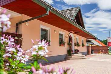 تختخواب و صبحانه Villa Nena