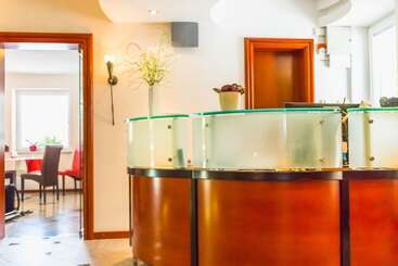 تختخواب و صبحانه Villa Nena