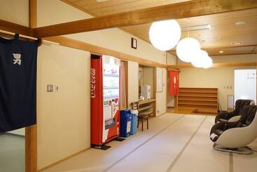 هتل Breezbay Resort Shiojiri Kataoka