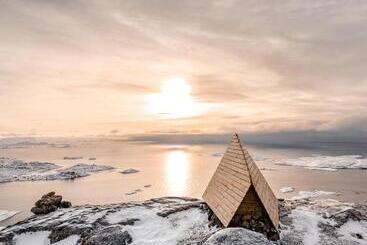 هتل Sisimiut