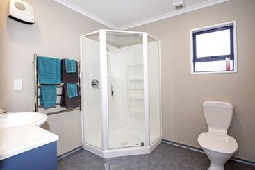 مُتل Bay City Motor Lodge