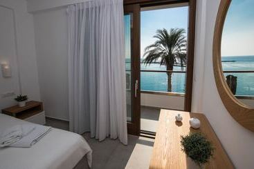 Natura Luxury Boutique Hotel Skopelos