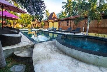 پانسیون Salim Beach Resort