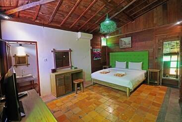 پانسیون Salim Beach Resort
