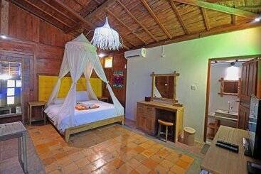 پانسیون Salim Beach Resort