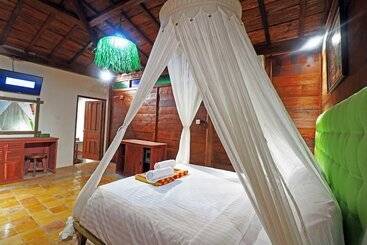 پانسیون Salim Beach Resort