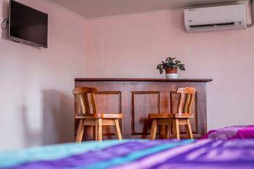 La Cascada   Hostel