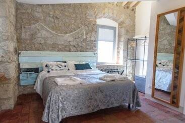 تختخواب و صبحانه Casale 1541