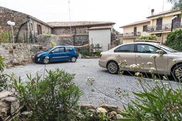 تختخواب و صبحانه Casale 1541