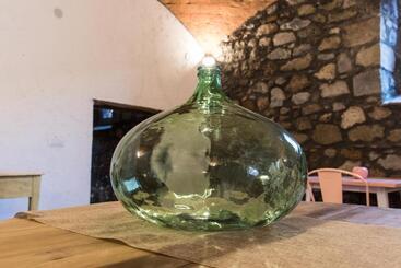 تختخواب و صبحانه Casale 1541