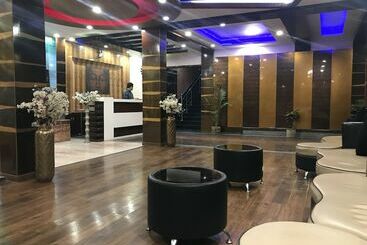 هتل Minakshi International