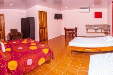 La Cascada   Hostel