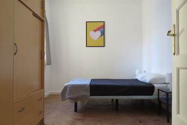 پانسیون Boomerang Serviced Apartment S