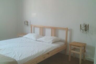 پانسیون Boomerang Serviced Apartment S
