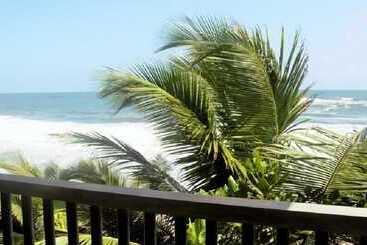 استراحتگاه Asiri Yoga Retreat