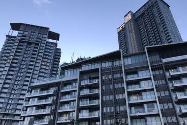 Sky D'mont Suites