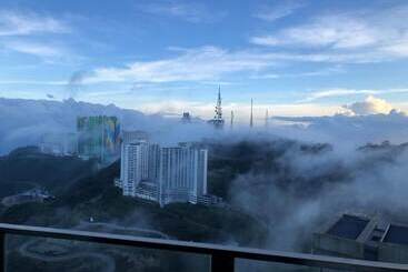 Sky D'mont Suites