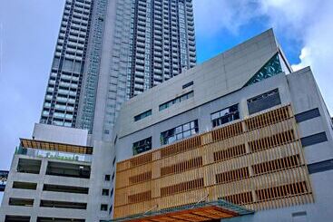 Sky D'mont Suites