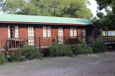 Swellen2 Farm Lodge