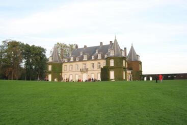 تختخواب و صبحانه Villa Tiffany