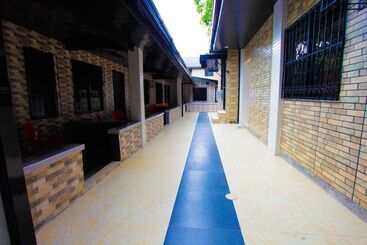 Halfway House Hostel Mactan Cebu Airport