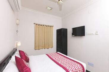 هتل Krishna Park Guest House