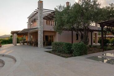 پانسیون Therme Sea Luxury Lodge