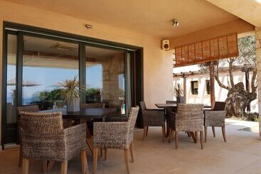 پانسیون Therme Sea Luxury Lodge