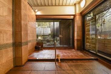 ریوکان Arima Onsen Koki