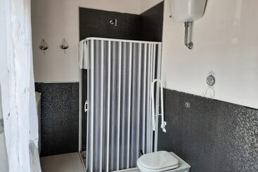 Villa Ada B&b