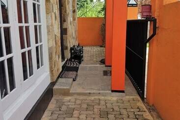 Yoyo Hostel Negombo