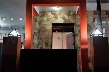 Yoyo Hostel Negombo