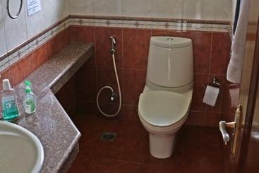 تختخواب و صبحانه Sherpa Home