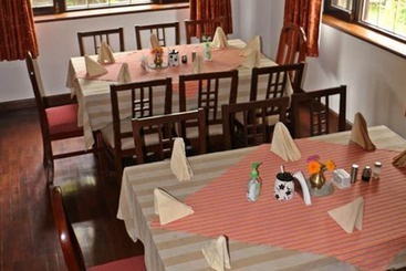 تختخواب و صبحانه Sherpa Home