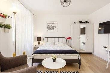 Central Rijeka Apartments Ciottina 24