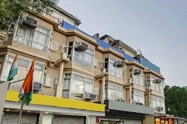 Itsy Hotels Amrita Raghunath Bazaar Jammu