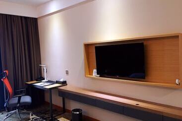 酒店 New Beacon Airport International
