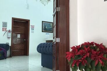 هتل Plaza Amalia
